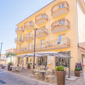 3* Hotel La Bussola